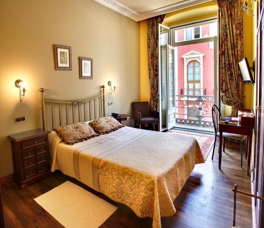 Hotel Villa De Луарка Стая снимка