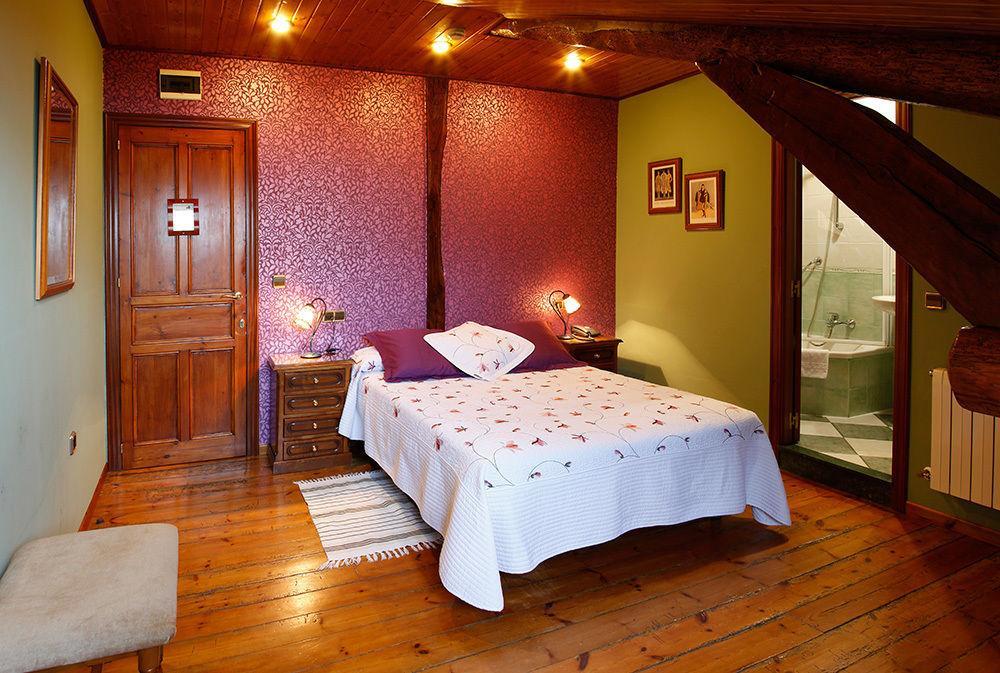Hotel Villa De Луарка Екстериор снимка